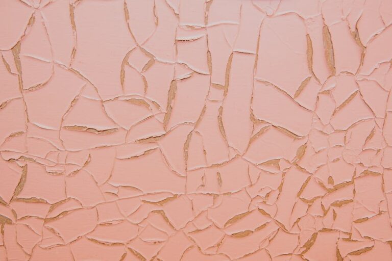 Farba strukturalna – efekty i techniki nakładania